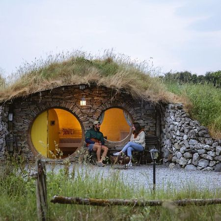 Mayo Glamping Castlebar Exterior foto