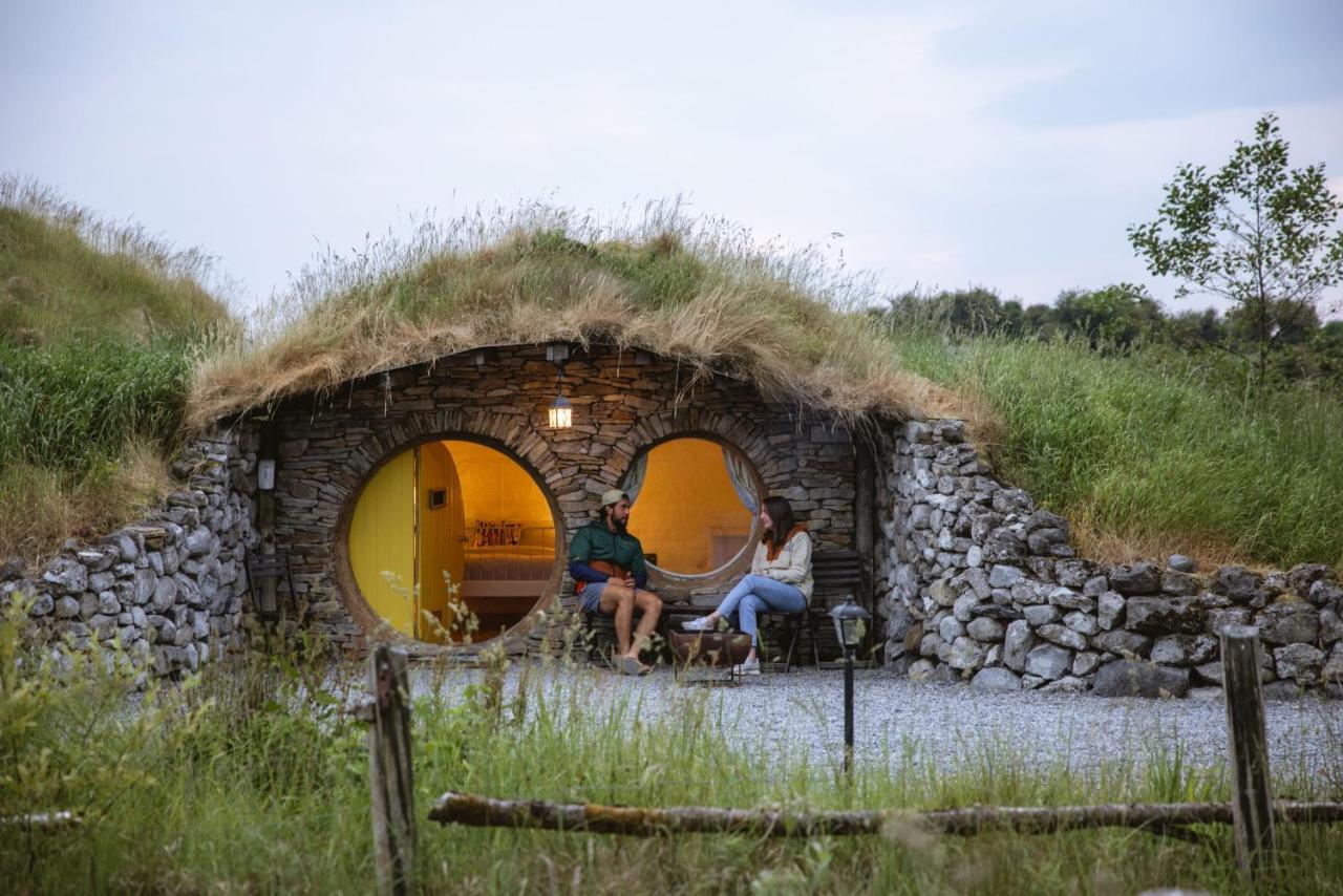 Mayo Glamping Castlebar Exterior foto